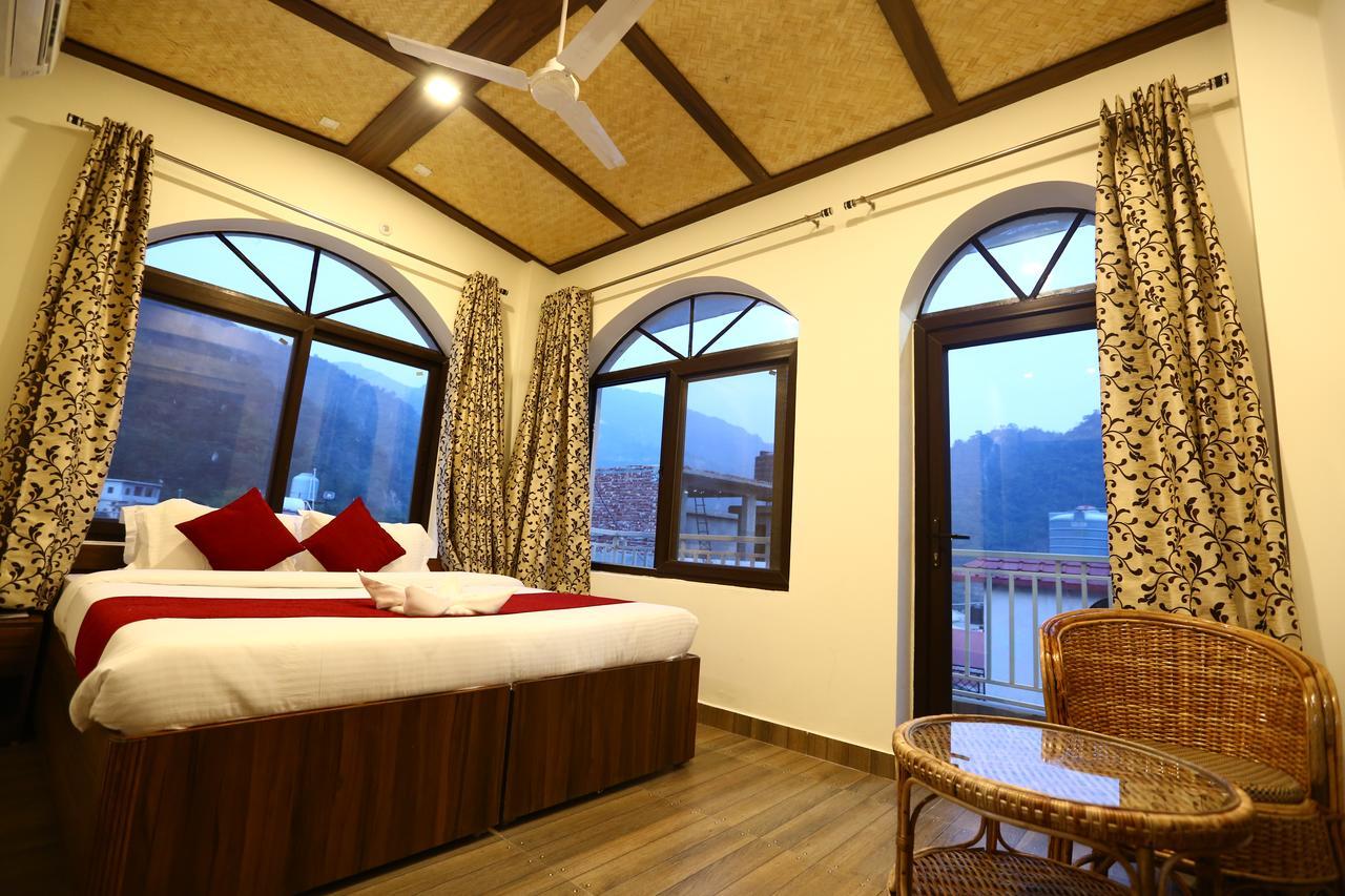 Vedas Tapovan Hotel Rishikesh Exterior photo