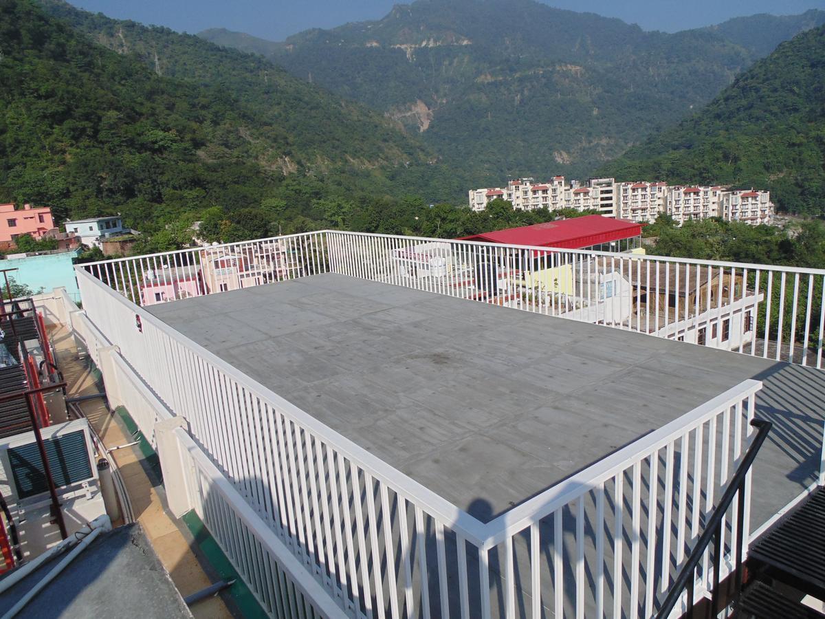 Vedas Tapovan Hotel Rishikesh Exterior photo